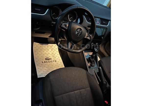 Sahibinden Skoda Octavia 1.6 TDI Style 2018 Model  183.500 km Gri (metalik)