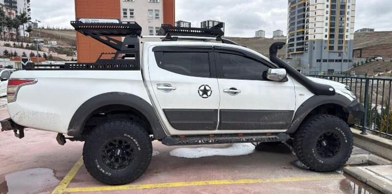 TAKASLI OFROAD Mitsubishi L 200 - 2018 Model