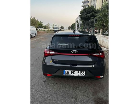Sahibinden Hyundai i20 1.4 MPI Style 2023 Model 
