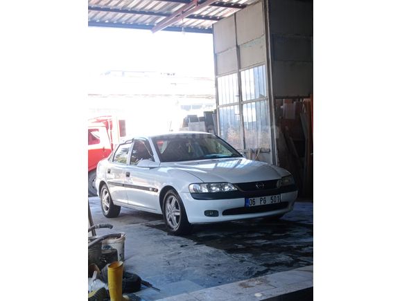 Sahibinden Opel Vectra 2.0 GLS 1998 Model