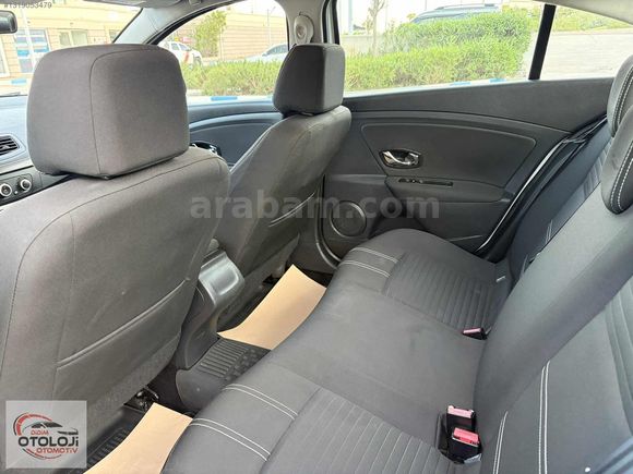 OTOLOJİ den RENAULT FLUANCE TOUCH CRUSE KONTROL DİZEL OTOMATİK