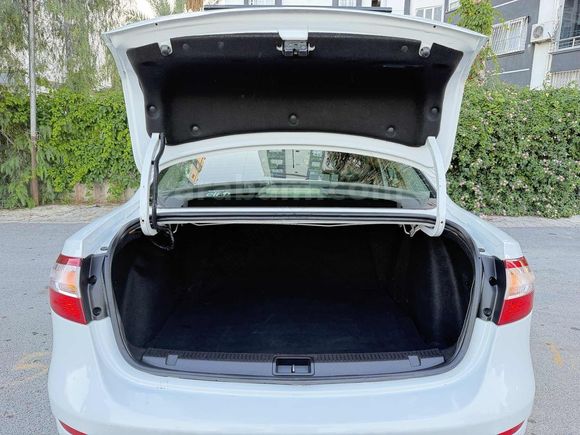 GÖKDENİZ OTOMOTİV/DEN FLUENCE 1.5 DCİ TOUCH PAKET KREDİ KARTI