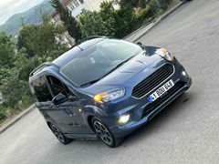 Sahibinden Ford Tourneo Courier 1.0 EcoBoost Titanium Plus 2023 Model 