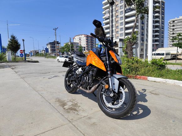 Sıfırdan farksız 2500 KM Acil Nakit lazım 4 Hazirana kadar gelen 245 Bin TL ye alır
