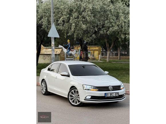 ÖZKUR'DAN 2015 MODEL FULL BAKIMLI MAKYAJLI KASA JETTA