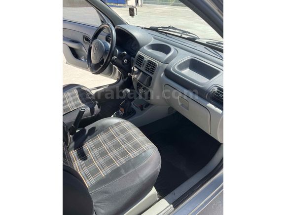Sahibinden Renault Clio 1.5 dCi Extreme 2004 Model  348.000 km Gri (Gümüş)