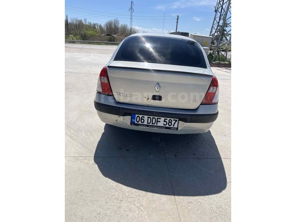 Sahibinden Renault Clio 1.5 dCi Extreme 2004 Model  348.000 km Gri (Gümüş)
