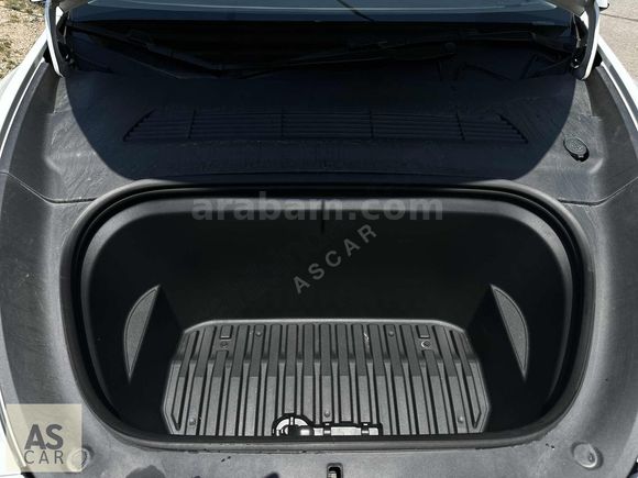 HATASIZ TESLA MODEL Y 2023 - TAKAS - KARTA 18 TAKSİT-HIZLI KREDİ