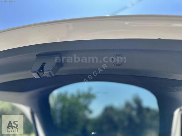 HATASIZ TESLA MODEL Y 2023 - TAKAS - KARTA 18 TAKSİT-HIZLI KREDİ