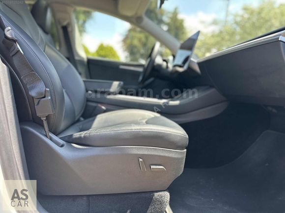 HATASIZ TESLA MODEL Y 2023 - TAKAS - KARTA 18 TAKSİT-HIZLI KREDİ