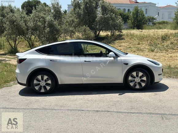 HATASIZ TESLA MODEL Y 2023 - TAKAS - KARTA 18 TAKSİT-HIZLI KREDİ