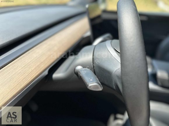 HATASIZ TESLA MODEL Y 2023 - TAKAS - KARTA 18 TAKSİT-HIZLI KREDİ