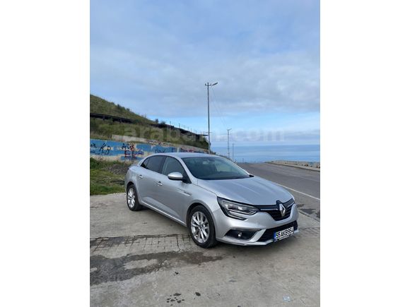 Sahibinden Renault Megane 1.5 Blue DCI Icon 2020 Model