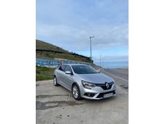 Sahibinden Renault Megane 1.5 Blue DCI Icon 2020 Model