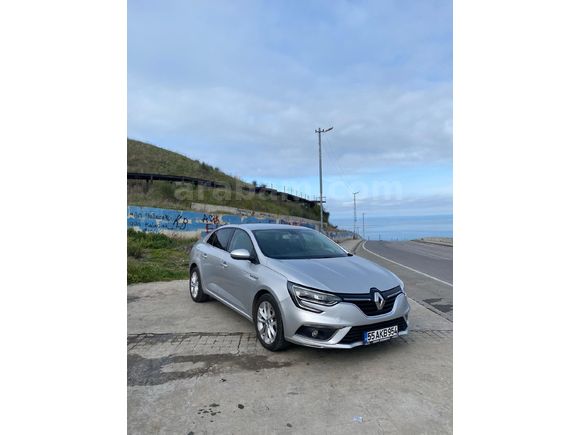 Sahibinden Renault Megane 1.5 Blue DCI Icon 2020 Model