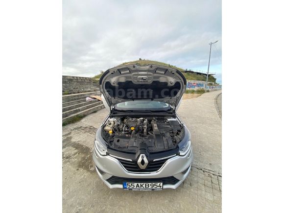 Sahibinden Renault Megane 1.5 Blue DCI Icon 2020 Model
