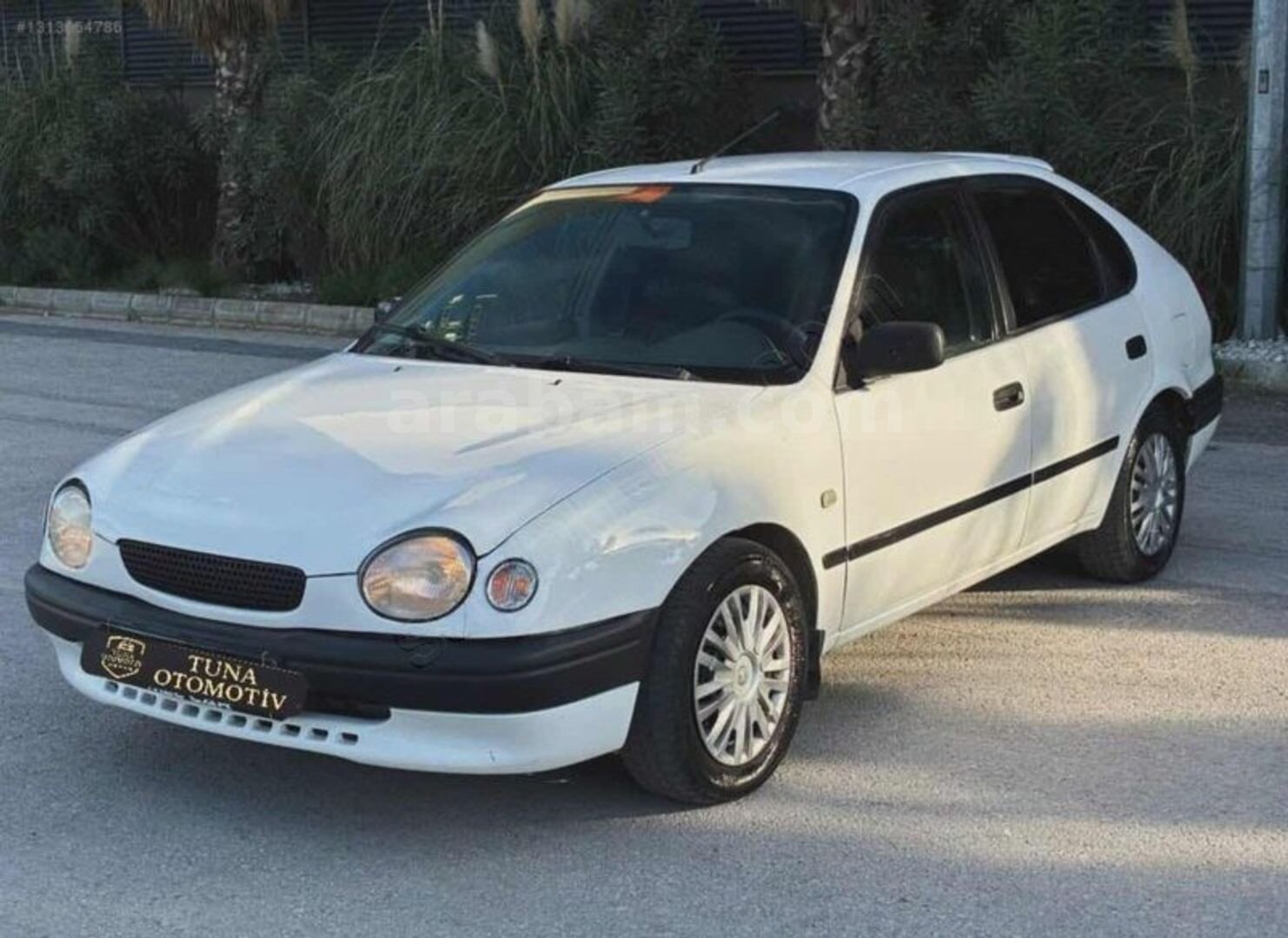 Galeriden Toyota Corolla 1.6 Linea Terra 1999 Model Balıkesir 330.000 km Beyaz 4