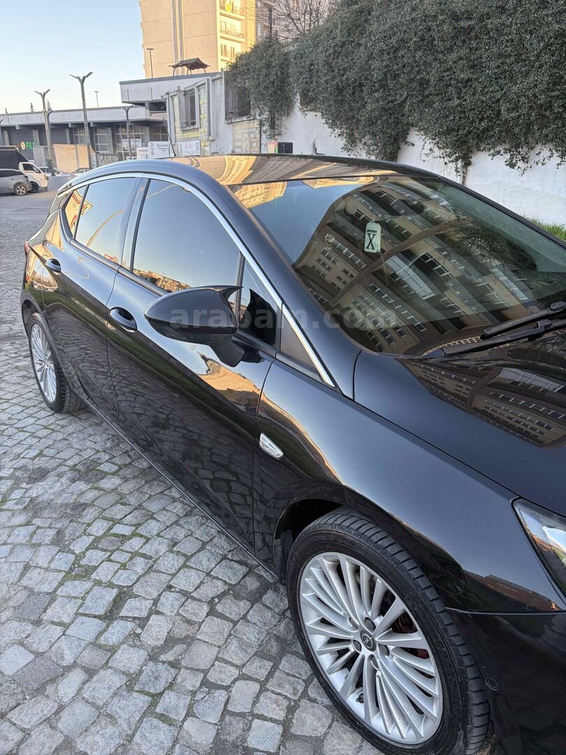 Sahibinden Opel Astra 1.6 CDTI Excellence 2016 Model İstanbul 154.000 km Siyah 4