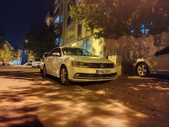 Sahibinden Hatasız Boyasız Bakımlı Volkswagen Jetta 1.6 TDi Comfortline 2015 Model  240.000 km Beyaz