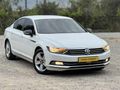 HATASIZ // KONDİSYONDA // PASSAT // B8 !!!