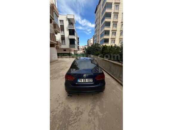 Memurdan hatasız boyasız temiz araç