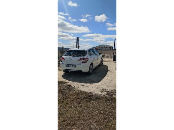 İlk Sahibi Memurdan Citroen C4 1.6 HDi Confort Plus 2013 Model