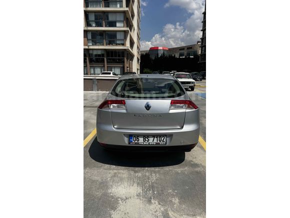 Sahibinden Renault Laguna 1.6 Privilege 2009 Model 