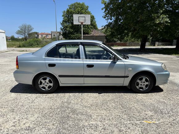 Sahibinden Hyundai Accent 1.3 Admire 2005 Model 