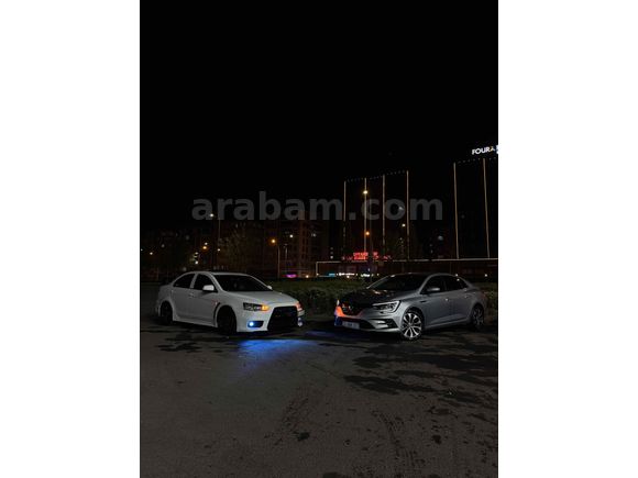 Sahibinden Renault Megane 1.3 TCe Icon 2025 Model  3+1 yıl garantili Gri (metalik)