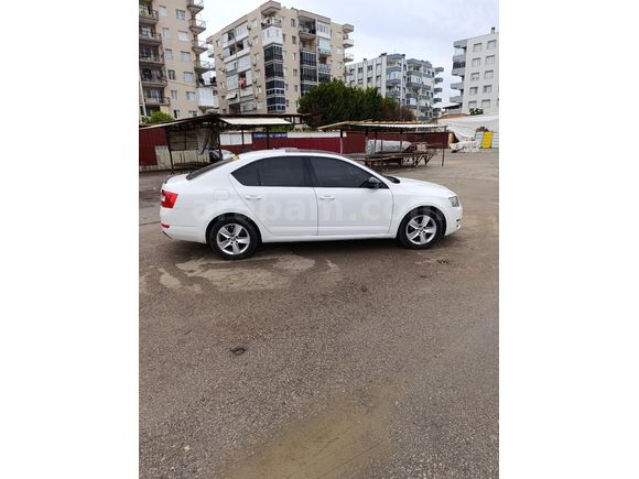 Sahibinden Skoda Octavia 1.6 TDI Optimal 2016 Model İzmir