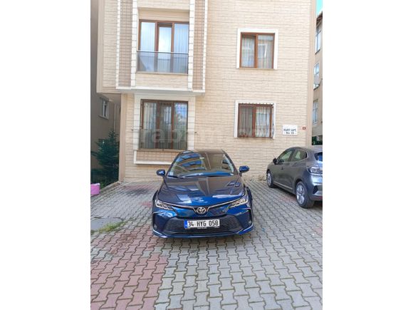 İLK SAHİBİNDEN 2024 ÇIKIŞLİ DÜSÜK KM COROLLA
