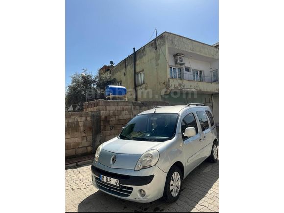 Sahibinden Renault Kangoo Multix 1.5 dCi Authentique 2012 Model  367.000 km Bej