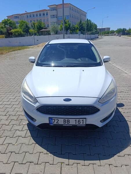 Sahibinden Ford Focus 1.6 Ti-VCT Trend X 2016 Model Batman 93.000 km Beyaz
