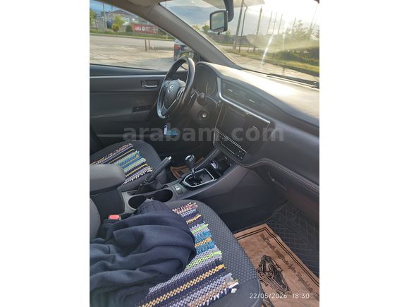 Sahibinden Toyota Corolla 1.4 D-4D Touch 2016 Model