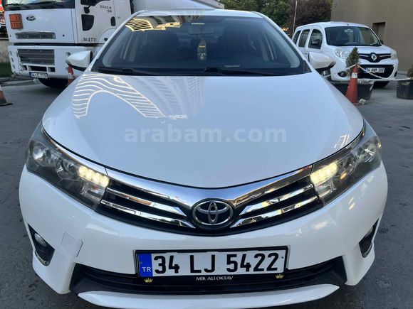 Sahibinden Toyota Corolla 1.4 D-4D Touch 2014 Model  202.000 km Beyaz