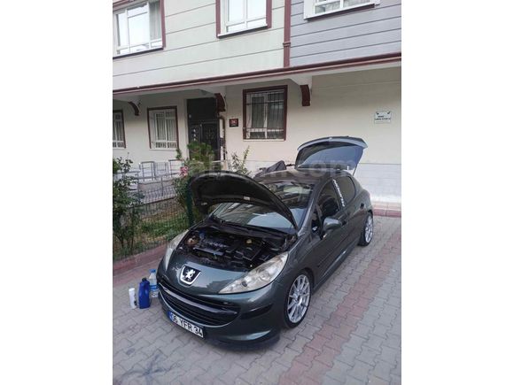 Sahibinden Peugeot 207 1.4 Trendy 2008 Model 