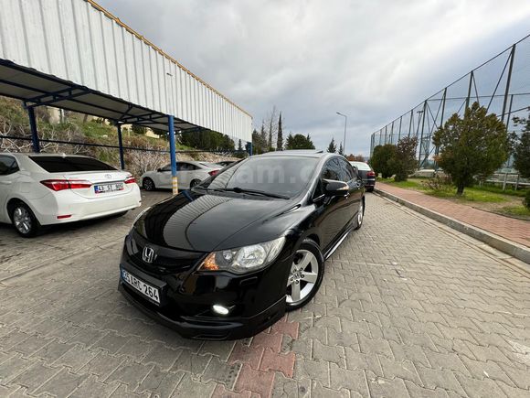 Sahibinden Honda Civic 1.6i VTEC Elegance 2011 Model