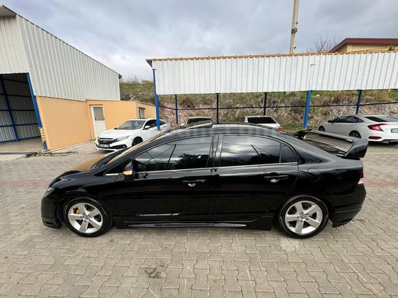 Sahibinden Honda Civic 1.6i VTEC Elegance 2011 Model