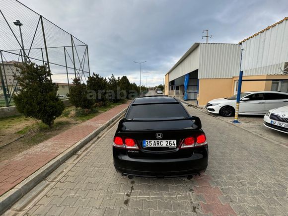 Sahibinden Honda Civic 1.6i VTEC Elegance 2011 Model