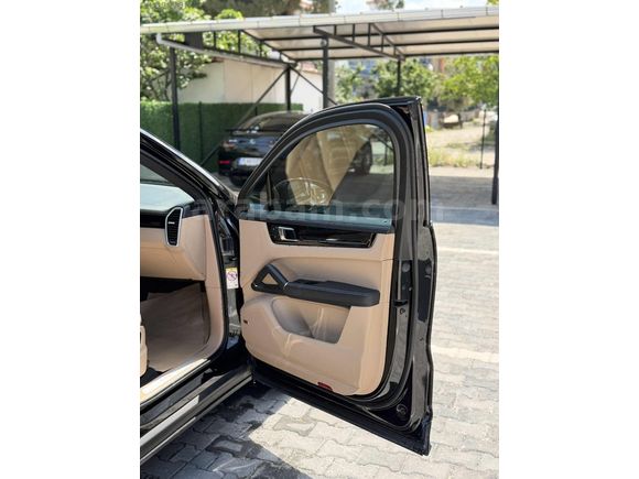 TİNK OTOMOTİV'DEN HATASIZ BOYASIZ 18 BİN KM