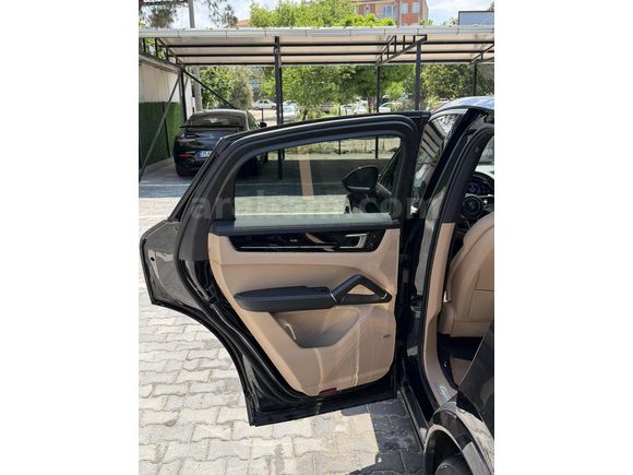 TİNK OTOMOTİV'DEN HATASIZ BOYASIZ 18 BİN KM