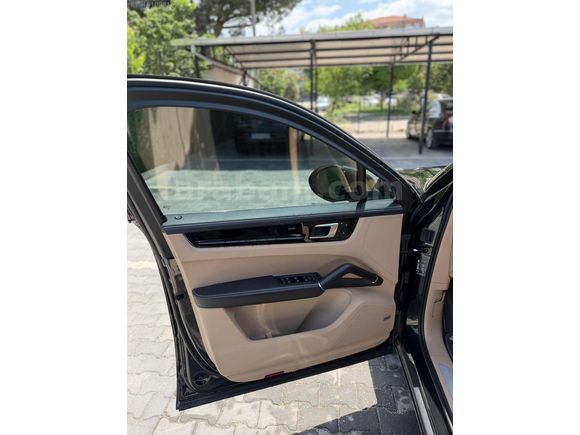 TİNK OTOMOTİV'DEN HATASIZ BOYASIZ 18 BİN KM