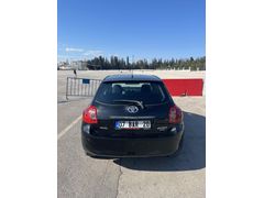 Sahibinden Toyota Auris 1.4 D-4D  Otomatik Comfort 2007 Model Antalya 203.000 km Siyah