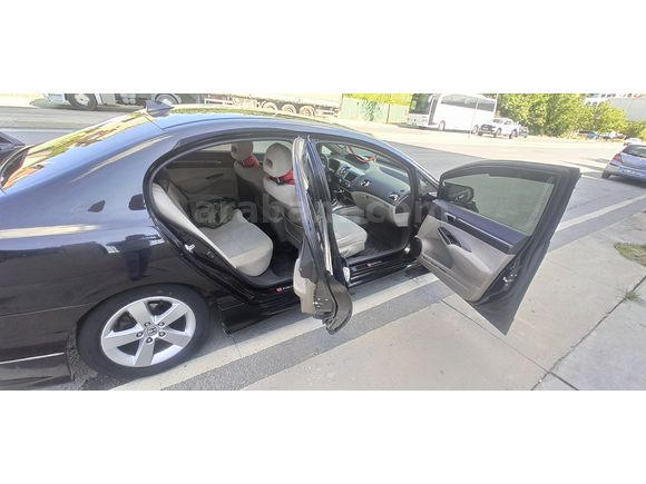 Sahibinden Honda Civic 1.6i VTEC Premium 2010 Model 
