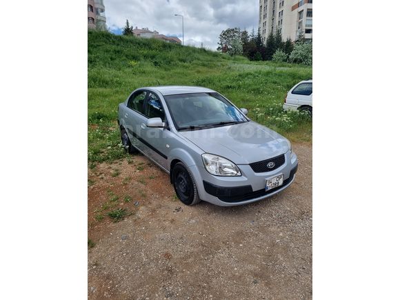 Sahibinden Değişensiz Boyasız Tramersiz Kia Rio 1.5 CRDi EX Comfort 2006 Model - Doktordan