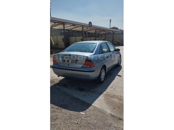 Sahibinden Ford Focus 1.6 Ghia 2004 Model