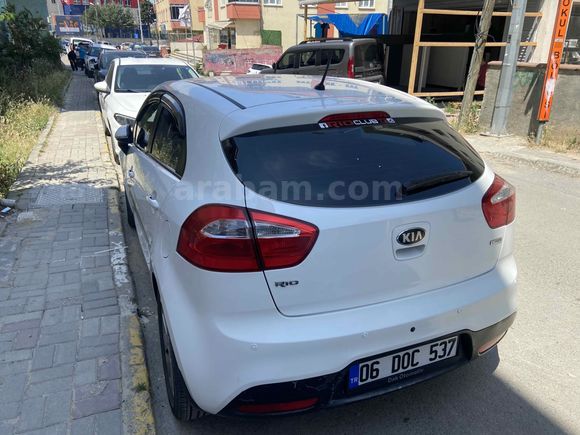 Sahibinden Kia Rio 1.4 CRDi Fancy 2013 Model 