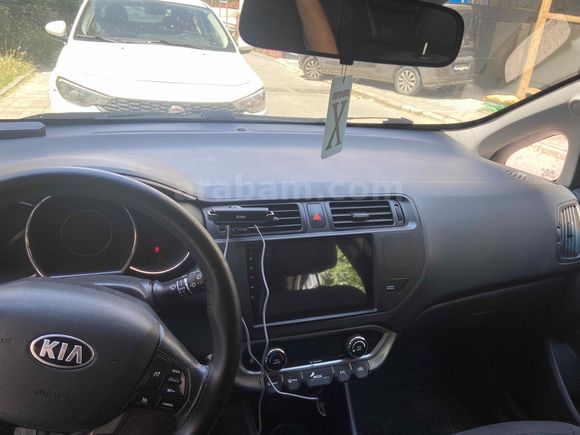 Sahibinden Kia Rio 1.4 CRDi Fancy 2013 Model 