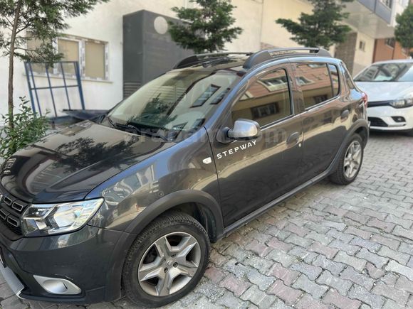 Sahibinden Dacia Sandero 1.5 dCi Stepway 2017 Model 
