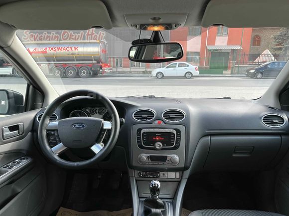 Sahibinden Ford Focus 1.6 TDCi Titanium 2008 Model  196.000 km Siyah